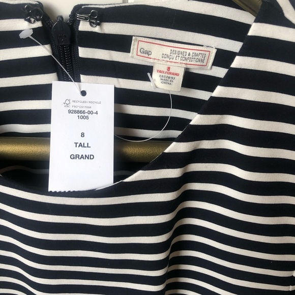 GAP Tall Fit & Flare Striped Dress NWT Size 8 Tall - Picture 5 of 6